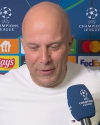 体育投注-斯洛特：不能说我们比赛思路有问题，这更说明巴黎到底有多强