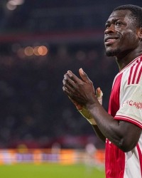 世界杯盘口-荷媒：里尔将与雷恩竞争布罗比，阿贾克斯标价2500万欧+二转分成