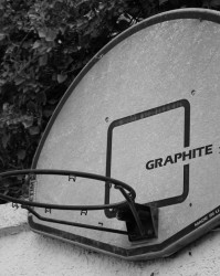 CBA官方：孙铭徽3T联盟最多罚款5千+差1T禁赛 布朗2T并列第二