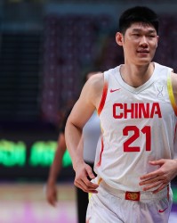 欧冠赔率-中国国家队官方称赞胡金秋：从新秀到领袖蜕变 沉默基石热血担当